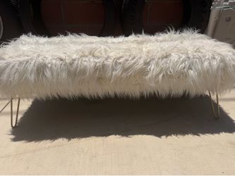 Furry seat (Best Offer)