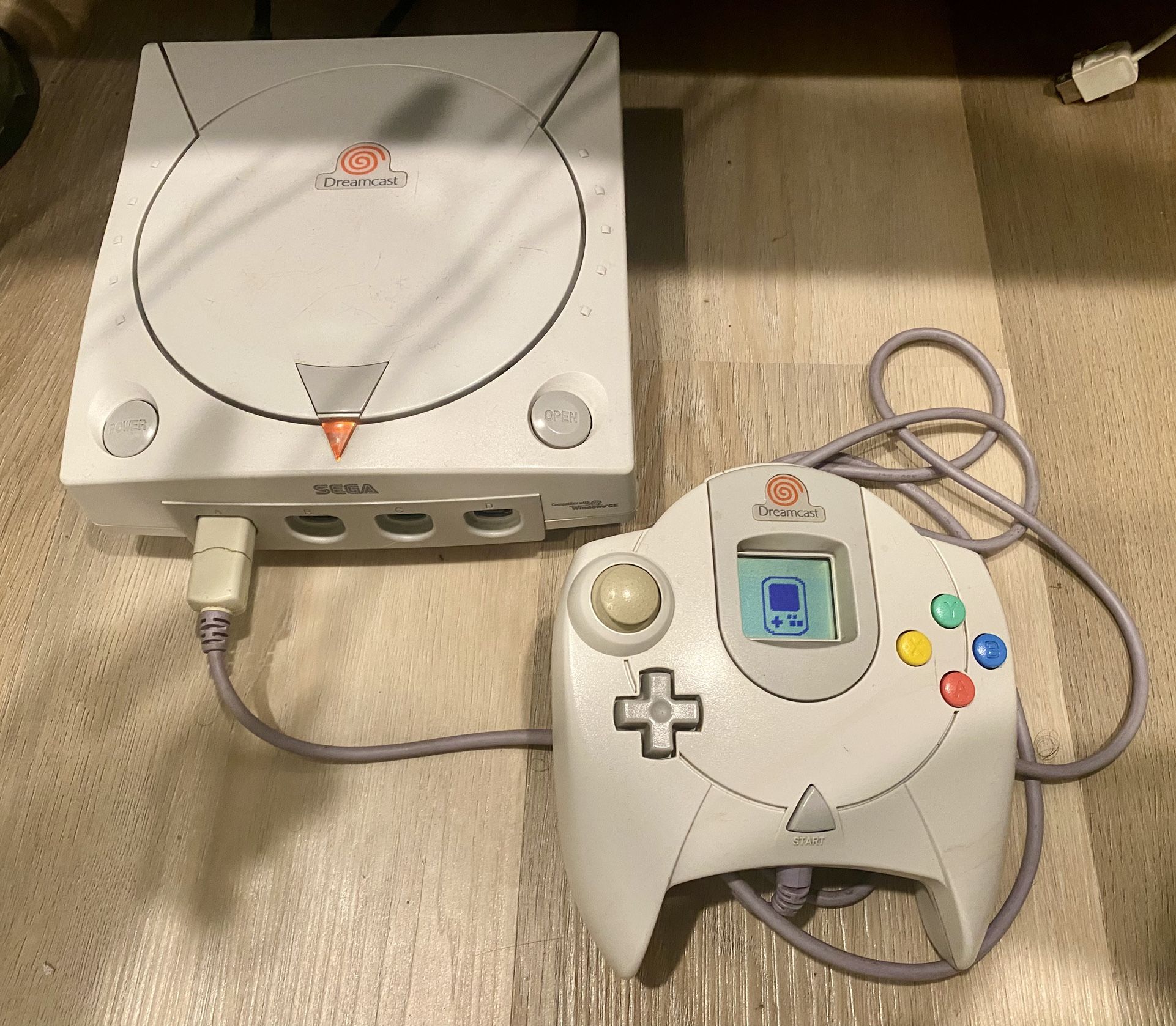 Sega Dreamcast With 26 Games, VMU W/ Batteries & Controller Extension to Trade For 3DS or 2DS XL