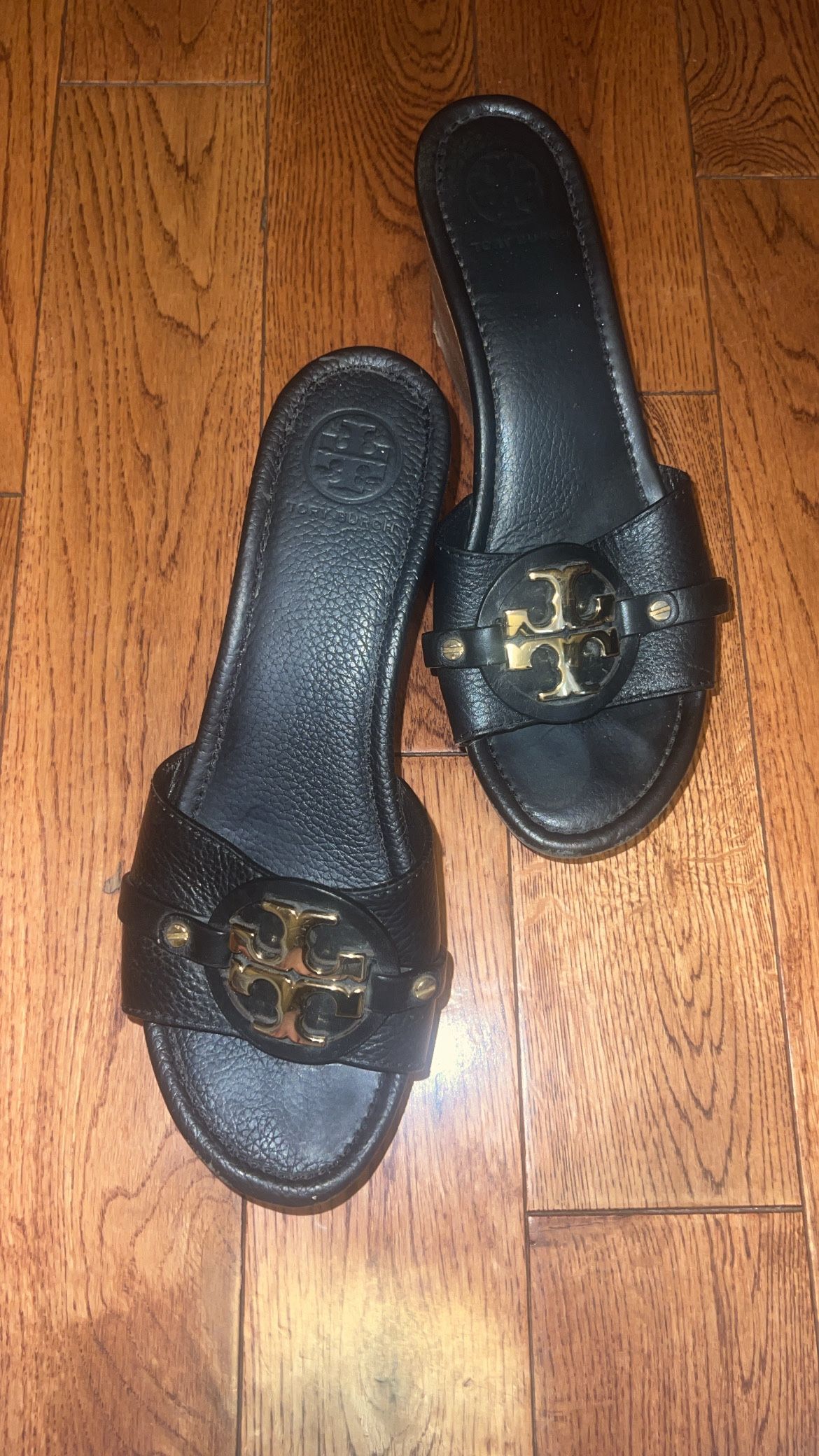 tory burch wedged heels 