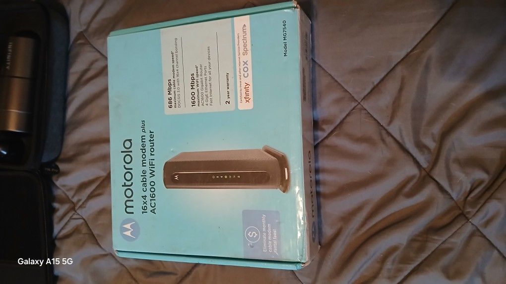 Motorola 16×4 Cable Modem/AC1600 Wifi Router