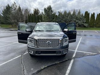 2017 Nissan Titan