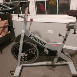 Used spin bikes for sale deals