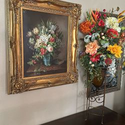 Flower Vase With Very Nice Frame