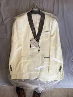 Suit 40R