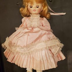 Madame Alexander Rosy Doll 1562 13 Inch