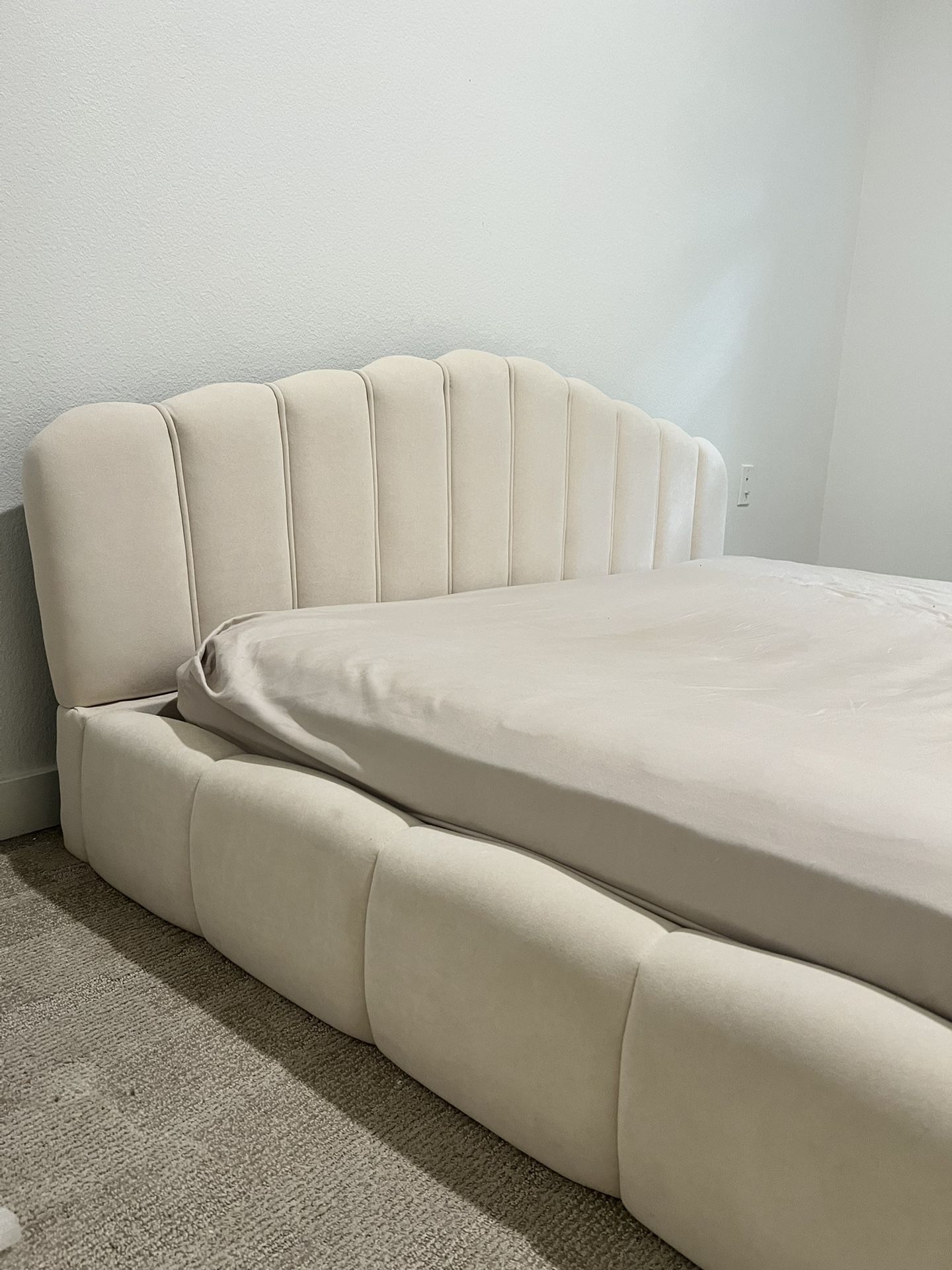 Bed Base Velvet