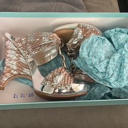 New Paid 200 Asking For 50 Size 7