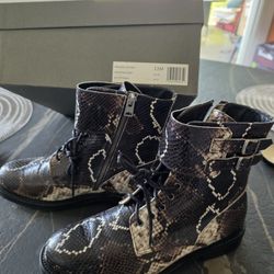 Booties All Saints Size 10