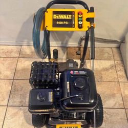 Pressure Washer Dewalt 4400ps 