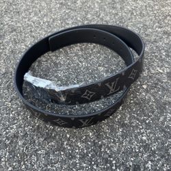 Louis Vuitton Monogram Eclipse Belt