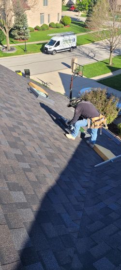 Roofing shingle
