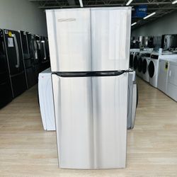 NEW  20 Cu. Ft. Top Freezer Refrigerator LTCS20030S