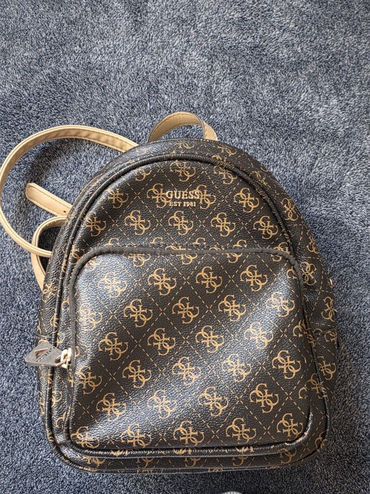 Guess, Backpack. Bolsa, Mochila
