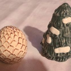 Pinecone & Tree Salt & Pepper Shakers 