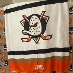 Anaheim Ducks Throw Blanket