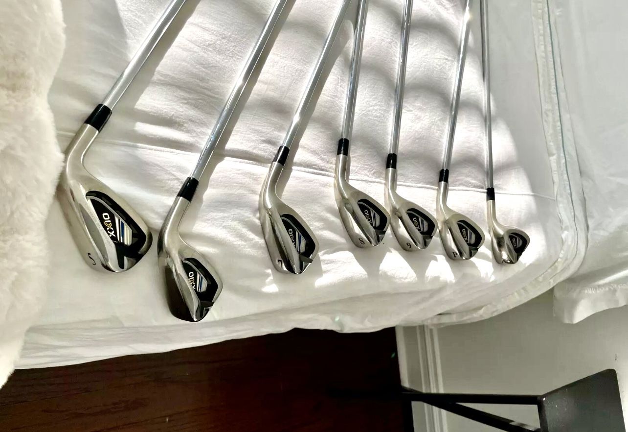 XXIO12 Iron set mens New