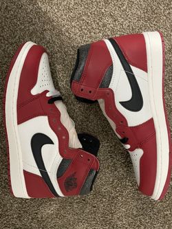 Jordan 1 Retro High OG Chicago Lost and Found 