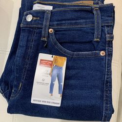Signature by Levi Strauss & Co. Women's Heritage High Rise Straight Jeans Size 6 - W28