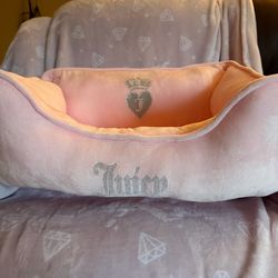 Juicy Couture Pet Bed