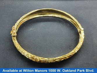Bangle Bracelet - Yellow Gold 14k (.585) 22.1 grams 6 inch