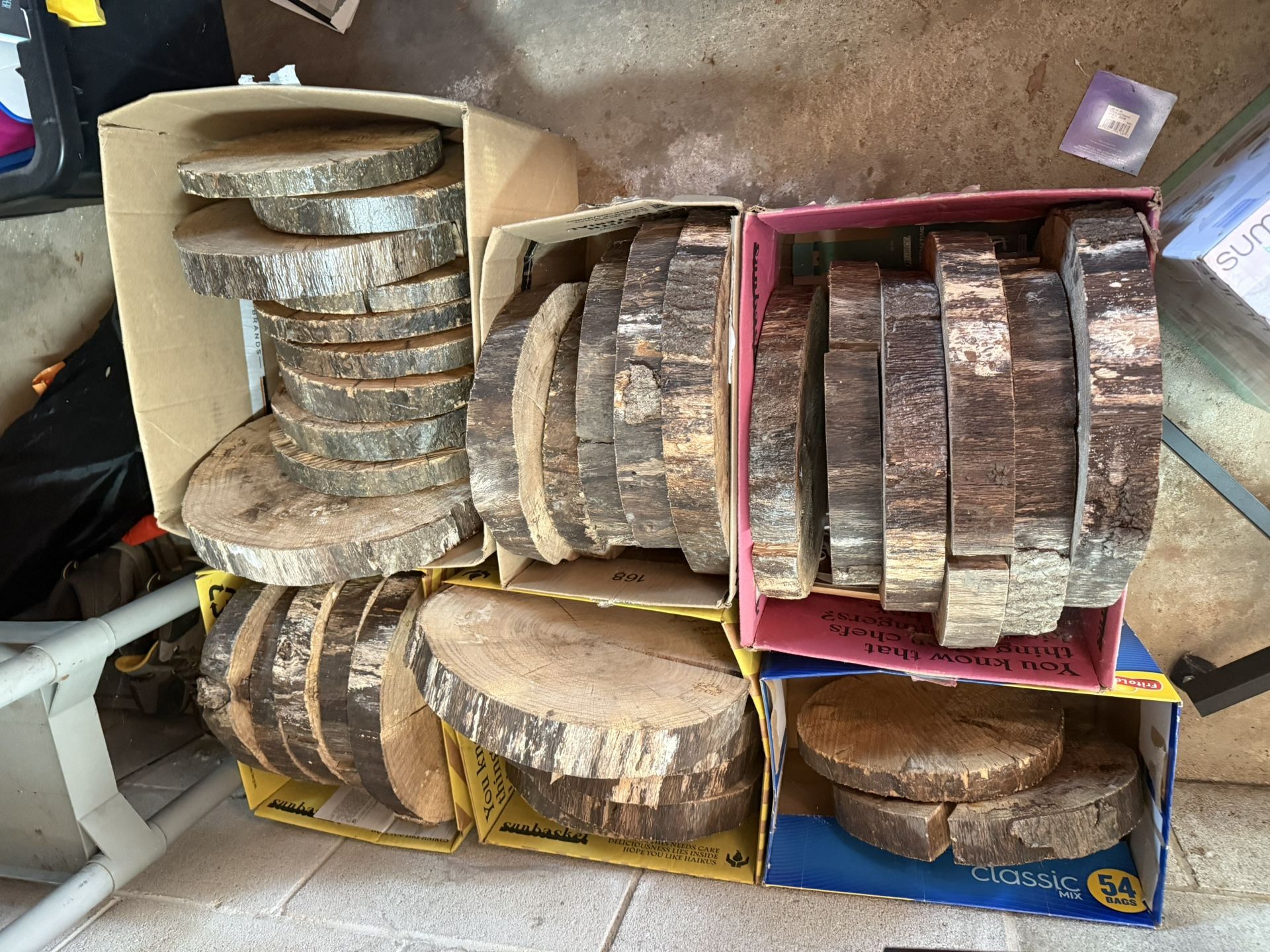 Wood Rounds Centerpiece