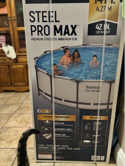 14x42 Pool with pool startup chemicals & pool net with brush