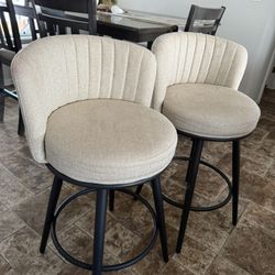 Bar Stools 