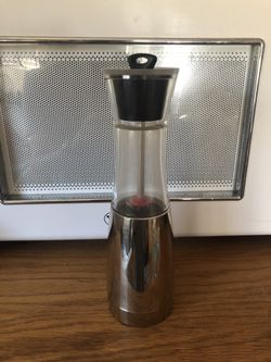 Automatic Pepper Grinder