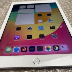 Apple IPad Like New + SIMCard Support!