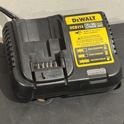 Dewalt 20v Battery Charger - DCB113