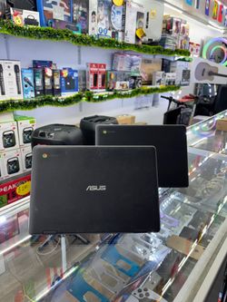 ASUS CHROMEBOOK 4GB 32GB Available