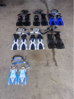 Snorkeling Gear - Mask, Snorkel, & Fins