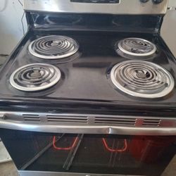 G E Electric Stove 