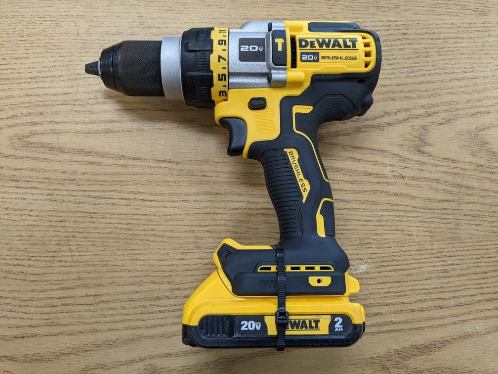 DEWALT HAMMER DRILL