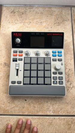 New Akai MPC sample in box