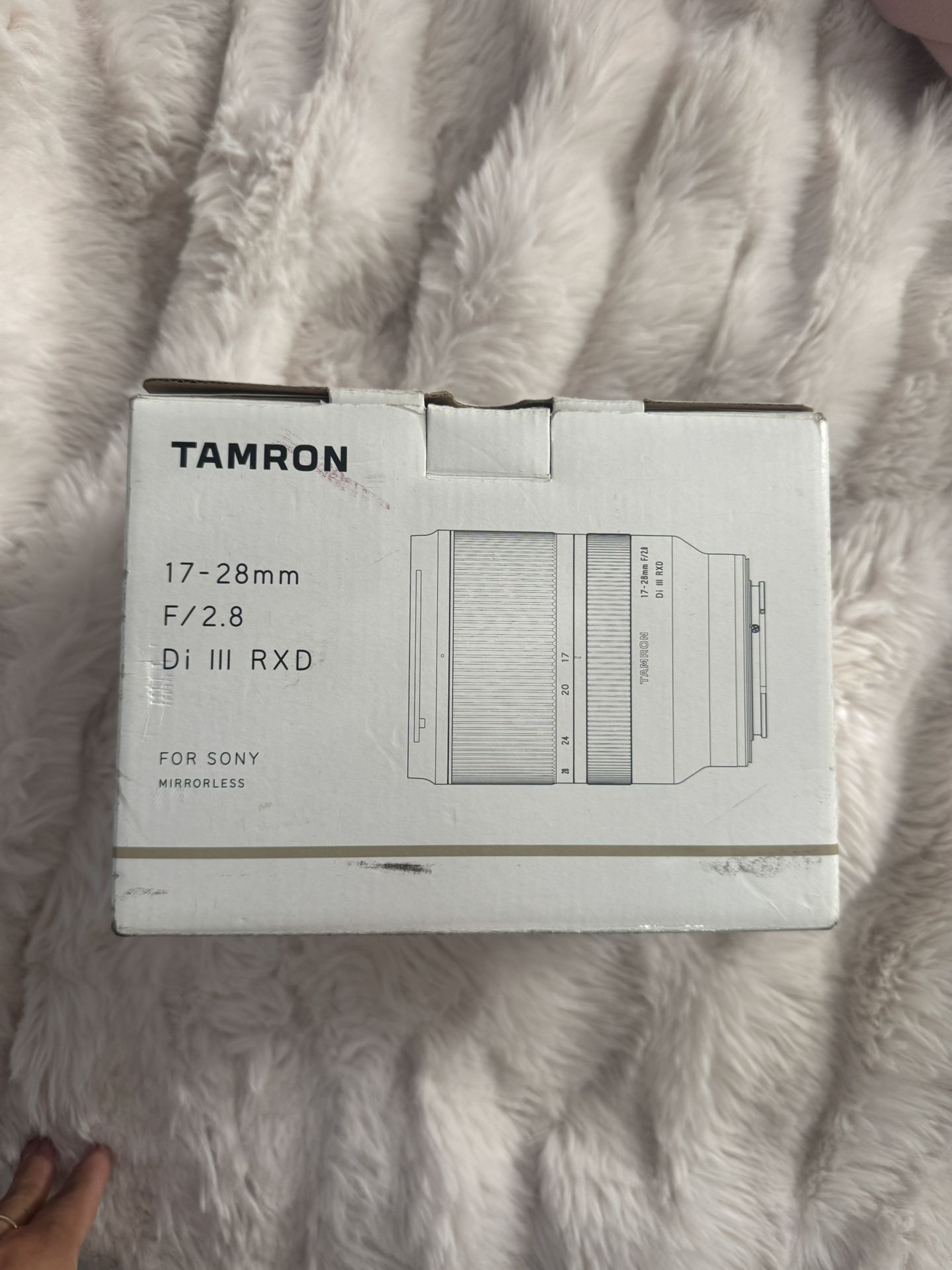 Tamron 17 - F/ F/2.8
