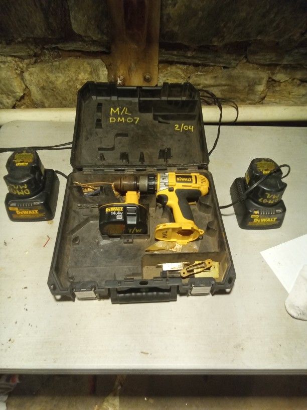 Old Dewalt Sat