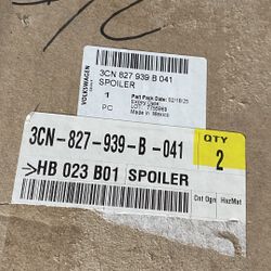 Side Panel - Volkswagen (3CM-827-940-C-041)