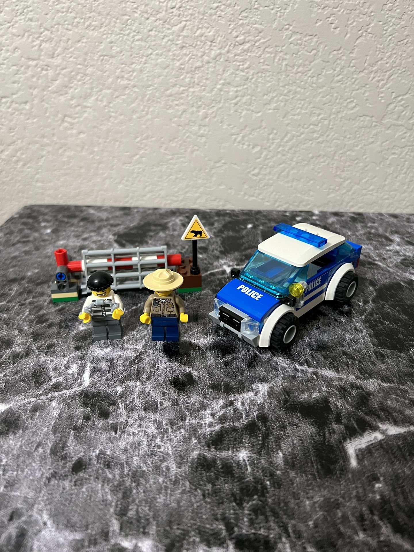 LEGO City Patrol Car (4436) - READ