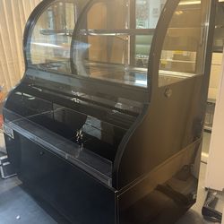 Avantco Refrigerator