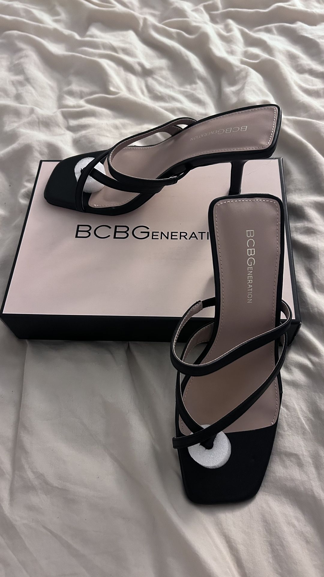 AirPod Nicotine Pouches Shoes