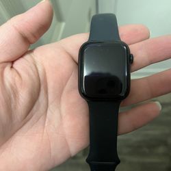 Apple Watch Series 8 