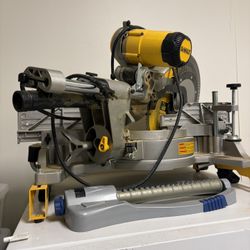 DeWalt Saws