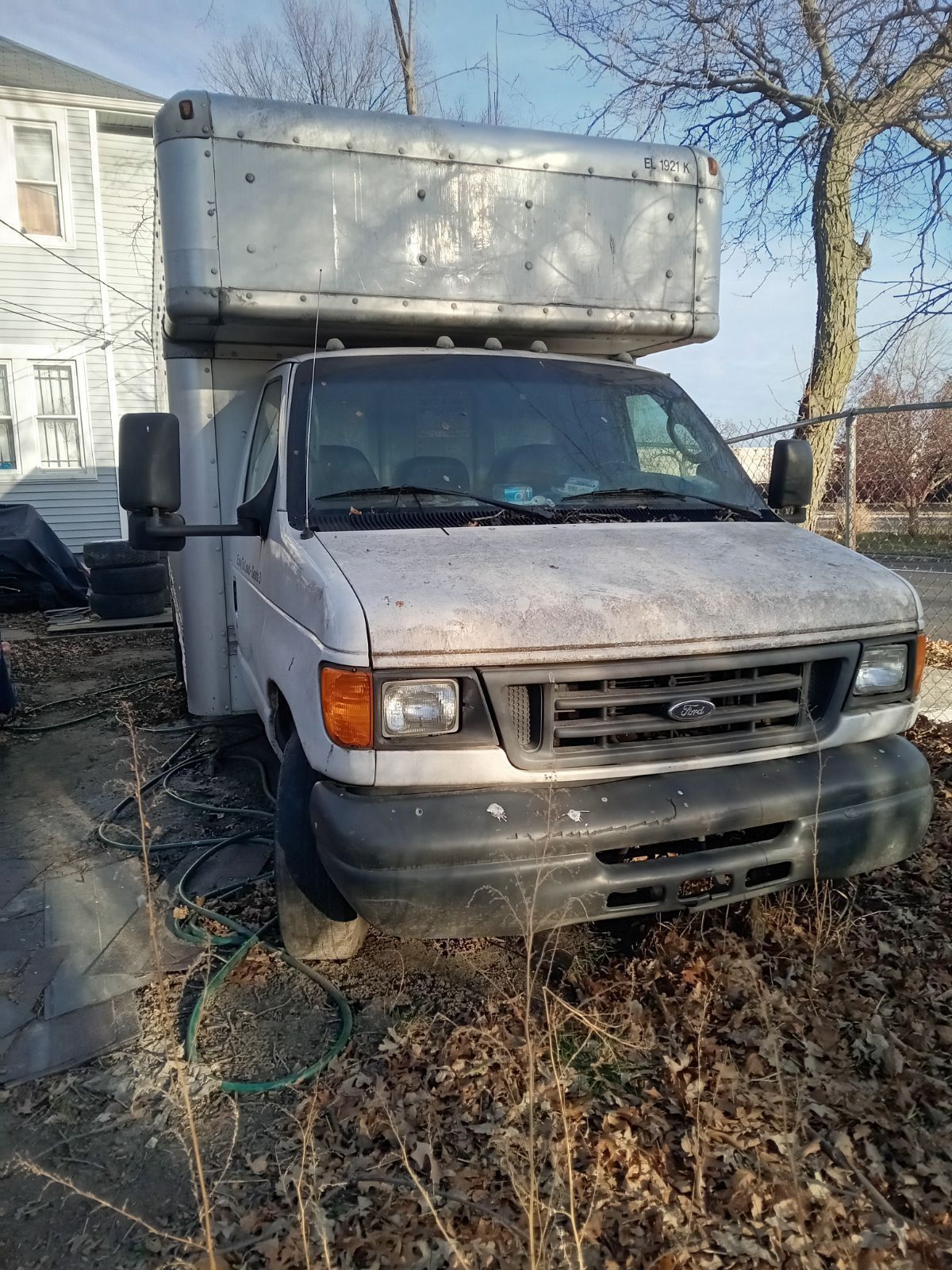 2006 Ford E-350