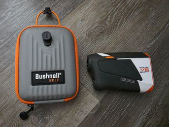 Bushnell Tour V6 Shift Golf Rangefinder