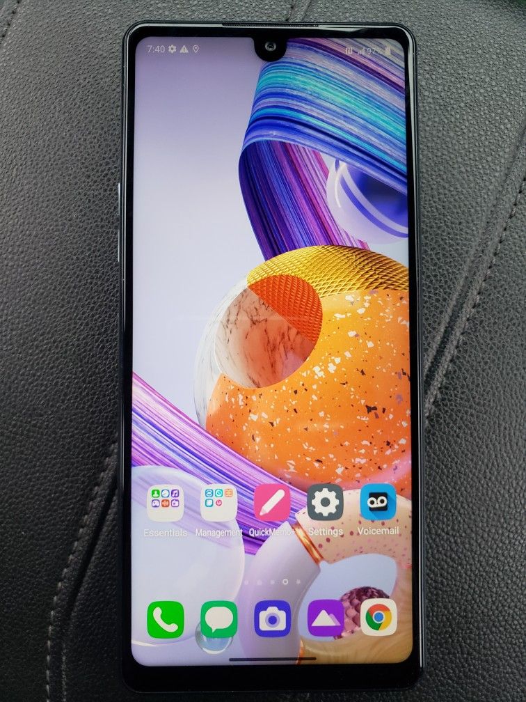 6.8" LG Stylo 6. 64GB Storage. Boost Mobile. Comes With a Cover.
