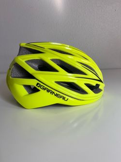 Garneau Cycling Helmet