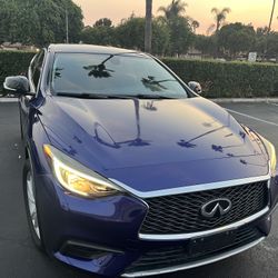 2017 Infiniti QX 30 sport SUV