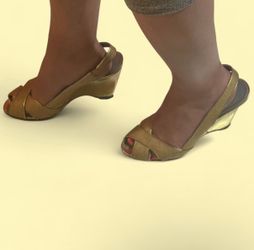 Via spiga gold sandal size 9