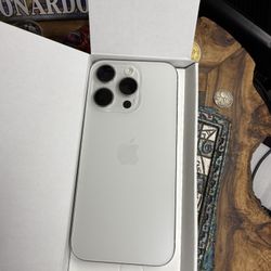 Iphone 15 Pro 5G 128GB Silver Att Or Cricket